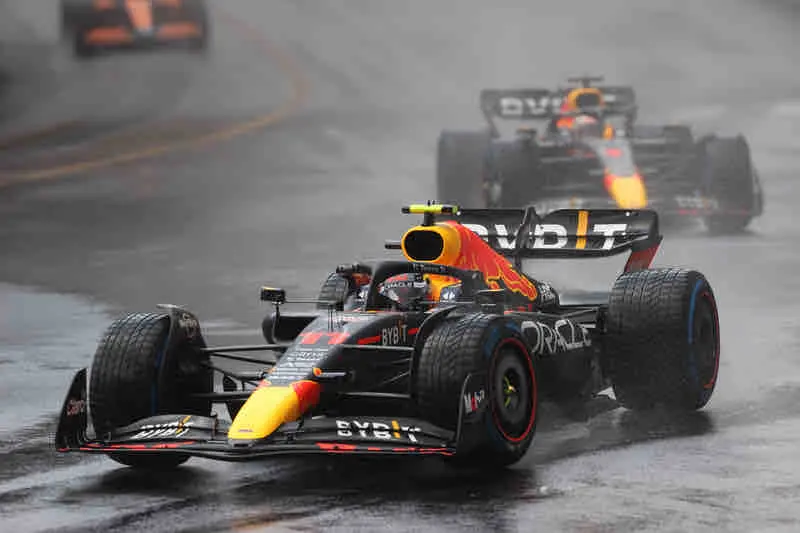 爱游戏体育-索伯车队险胜威廉姆斯，佩雷兹刷新纪录