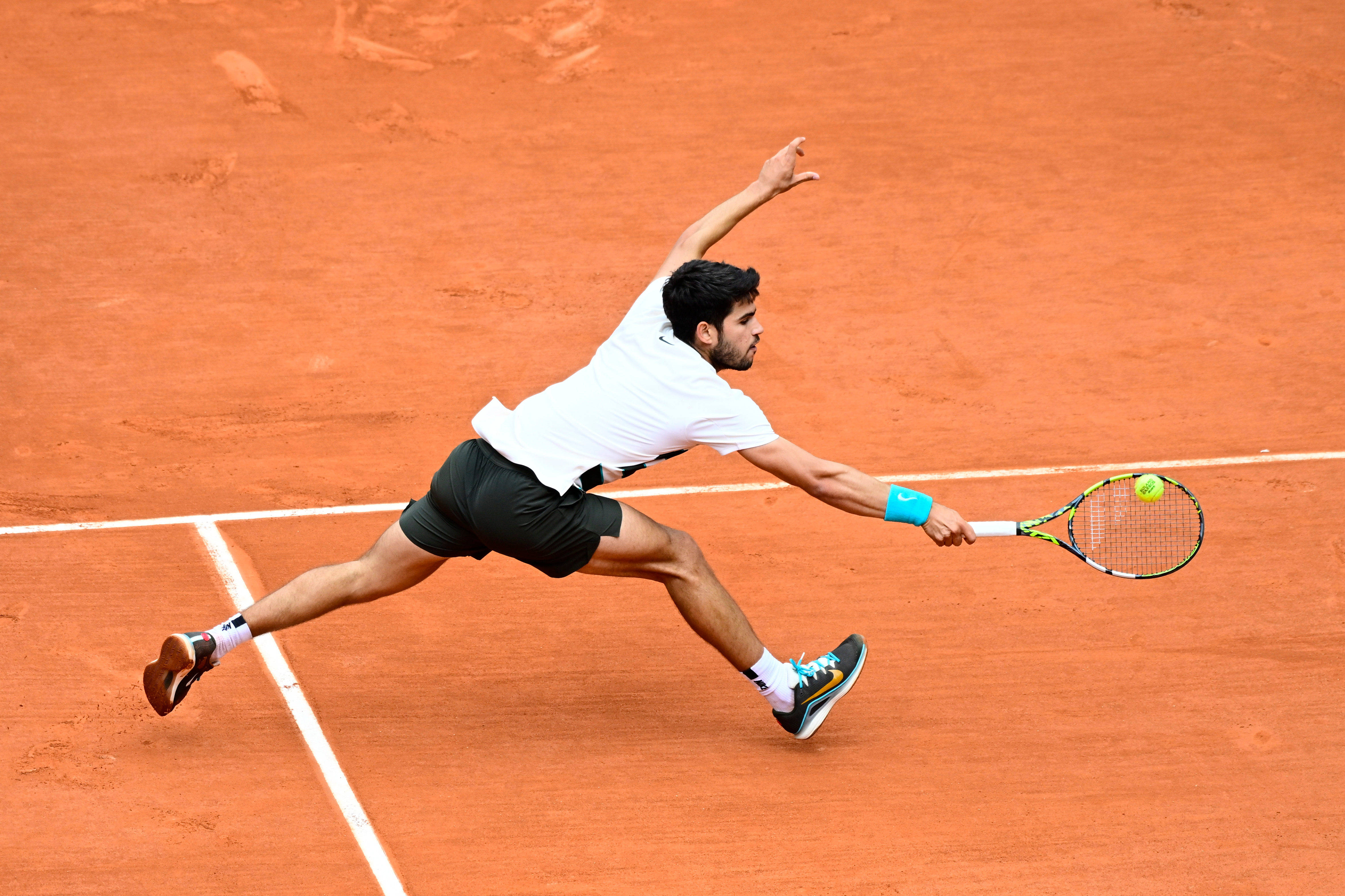 爱游戏大厅-法网横扫澳网，阿尔卡拉斯惊艳四座