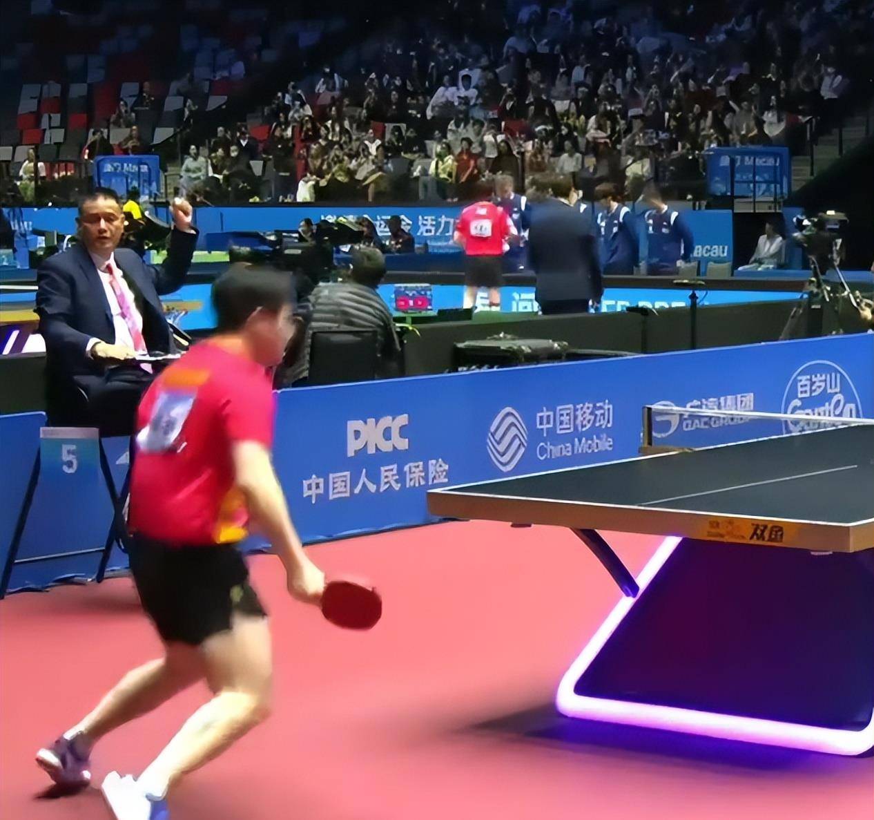 爱游戏官方-韩国队完胜英格兰队，樊振东点燃赛场