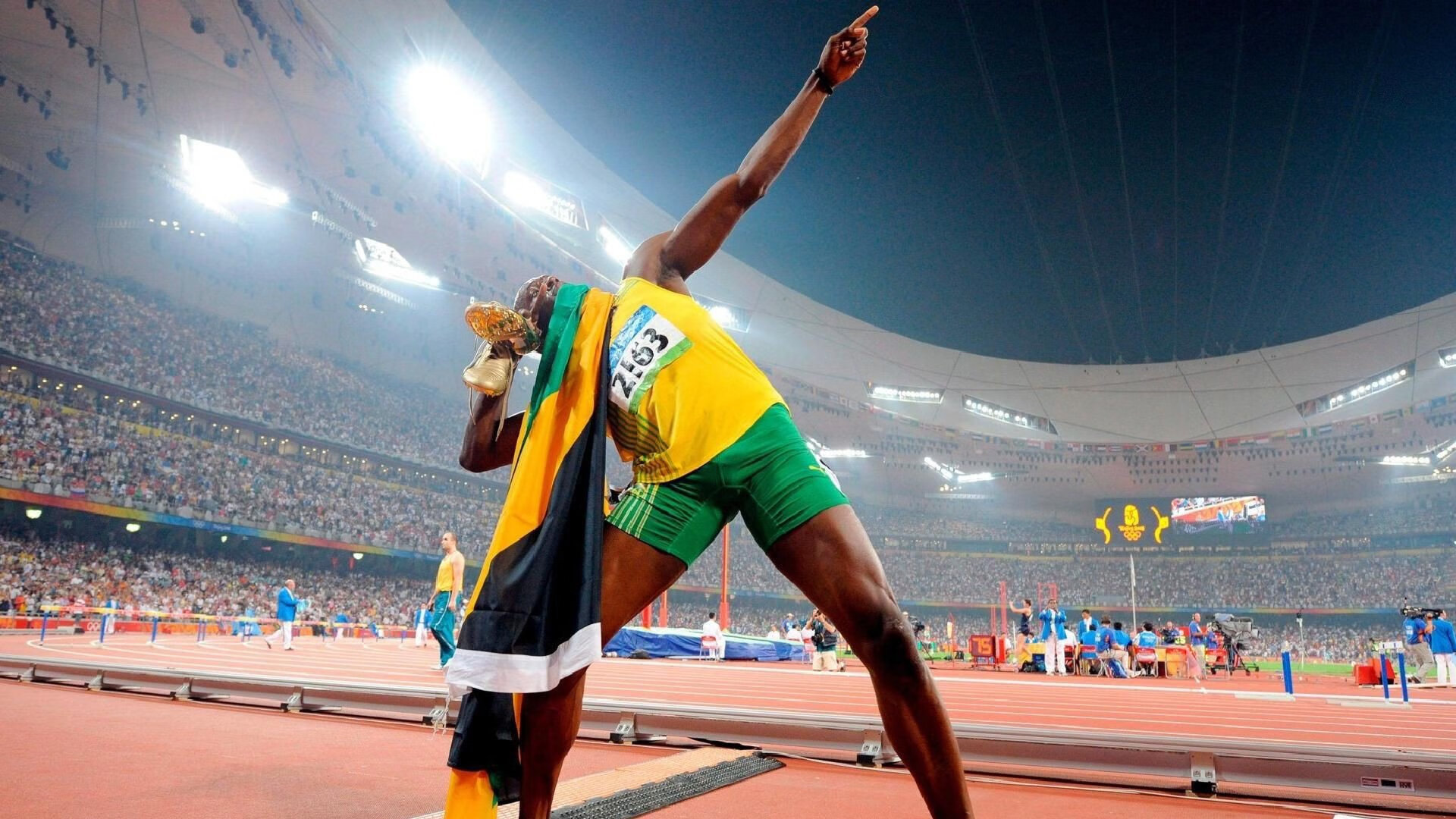 爱游戏tv-魔术提前终结悬念辽宁队，布克在F1街道赛接管比赛，当体育成为现代人的精神仪式